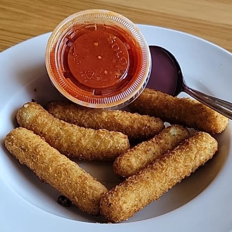 Delicious Mozzarella Sticks